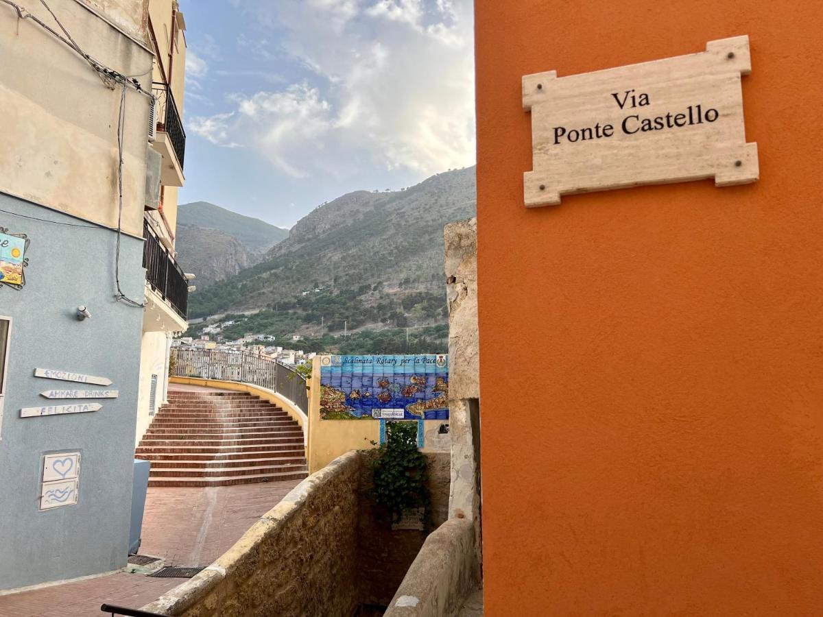 Castello A Mare Apartment Castellammare del Golfo Luaran gambar